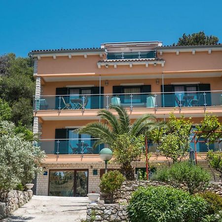 Villa Magnolia Малий Лошинь Екстер'єр фото