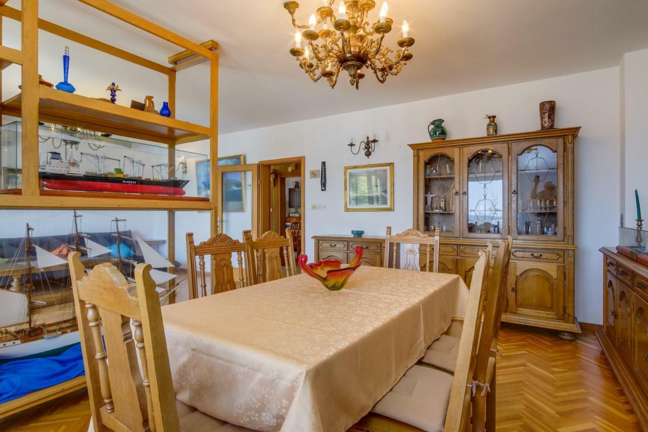 Villa Magnolia Малий Лошинь Екстер'єр фото
