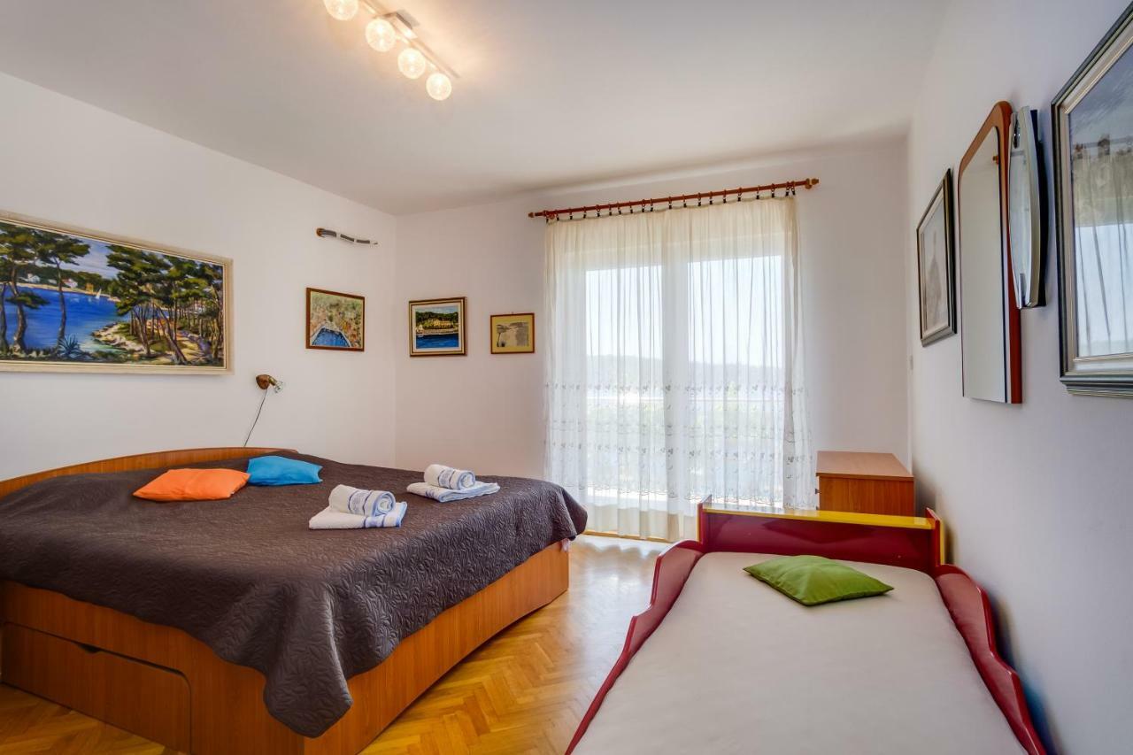 Villa Magnolia Малий Лошинь Екстер'єр фото